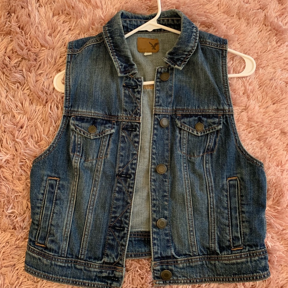 American Eagle jean vest
